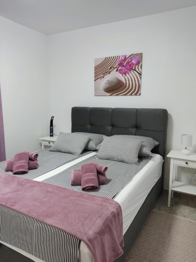 Apartmani Ima โรวานิสกา ภายนอก รูปภาพ